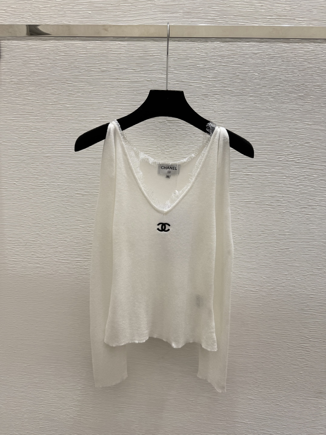 🆕CH家🆕  早秋新款 纯色简约针织长袖 颜色：黄色 杏色 白色 尺码：36.38.40