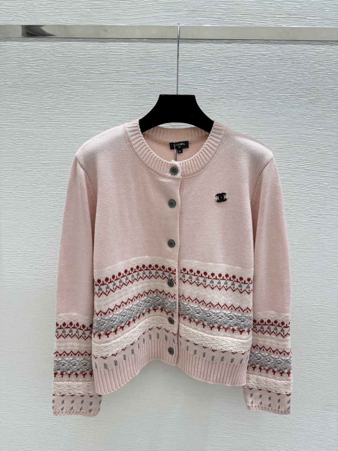 🆕CH家🆕  早秋新款 撞色条纹圆领针织长袖开衫 颜色：杏色 粉色 尺码：36.38.40