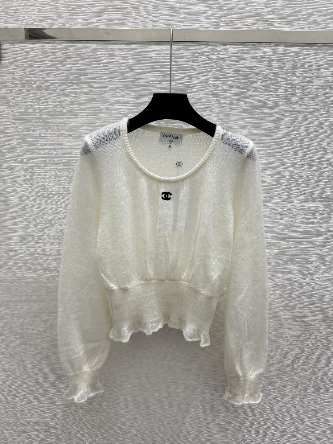🆕CH家🆕  早秋新款 纯色简约圆领针织长袖 颜色：白色 灰色 尺码：36.38.40