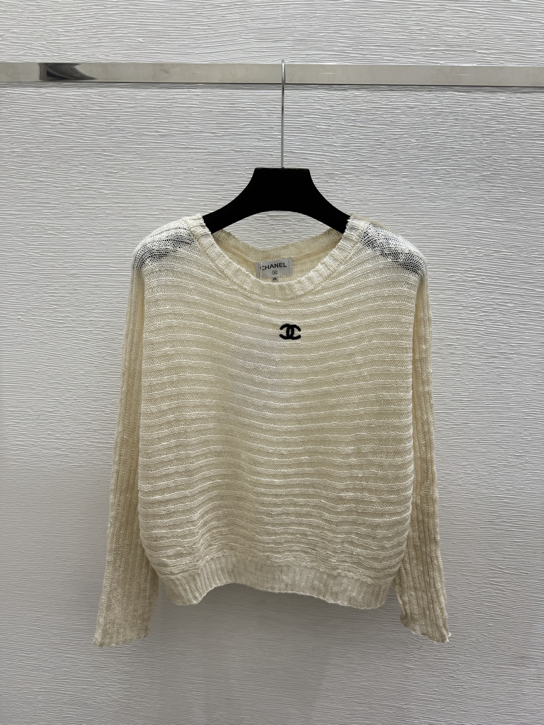 🆕CH家🆕  早秋新款  纯色简约针织长袖 颜色：杏色 绿色 尺码：36.38.40