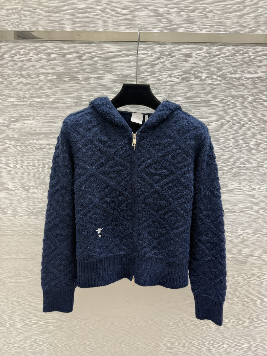 🆕D家🆕  早秋新款  纯色连帽针织长袖开衫 颜色：杏色 宝蓝 尺码：36.38.40