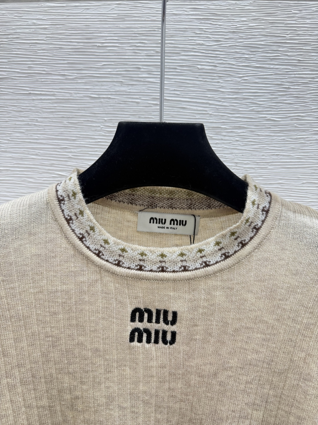 🆕M家🆕  早秋新款  撞色简约圆领针织长袖 颜色：卡其 宝蓝 尺码：36.38.40      