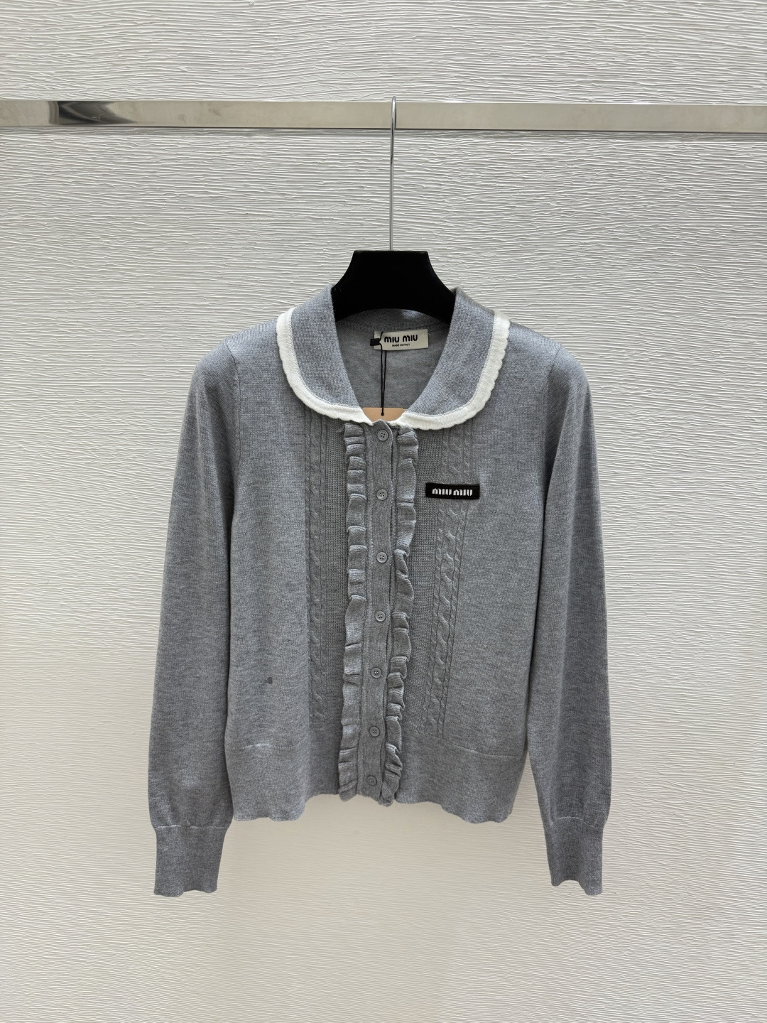 🆕M家🆕  早秋新款  撞色翻领花边针织长袖开衫 颜色：卡其 灰色 尺码：36.38.40      