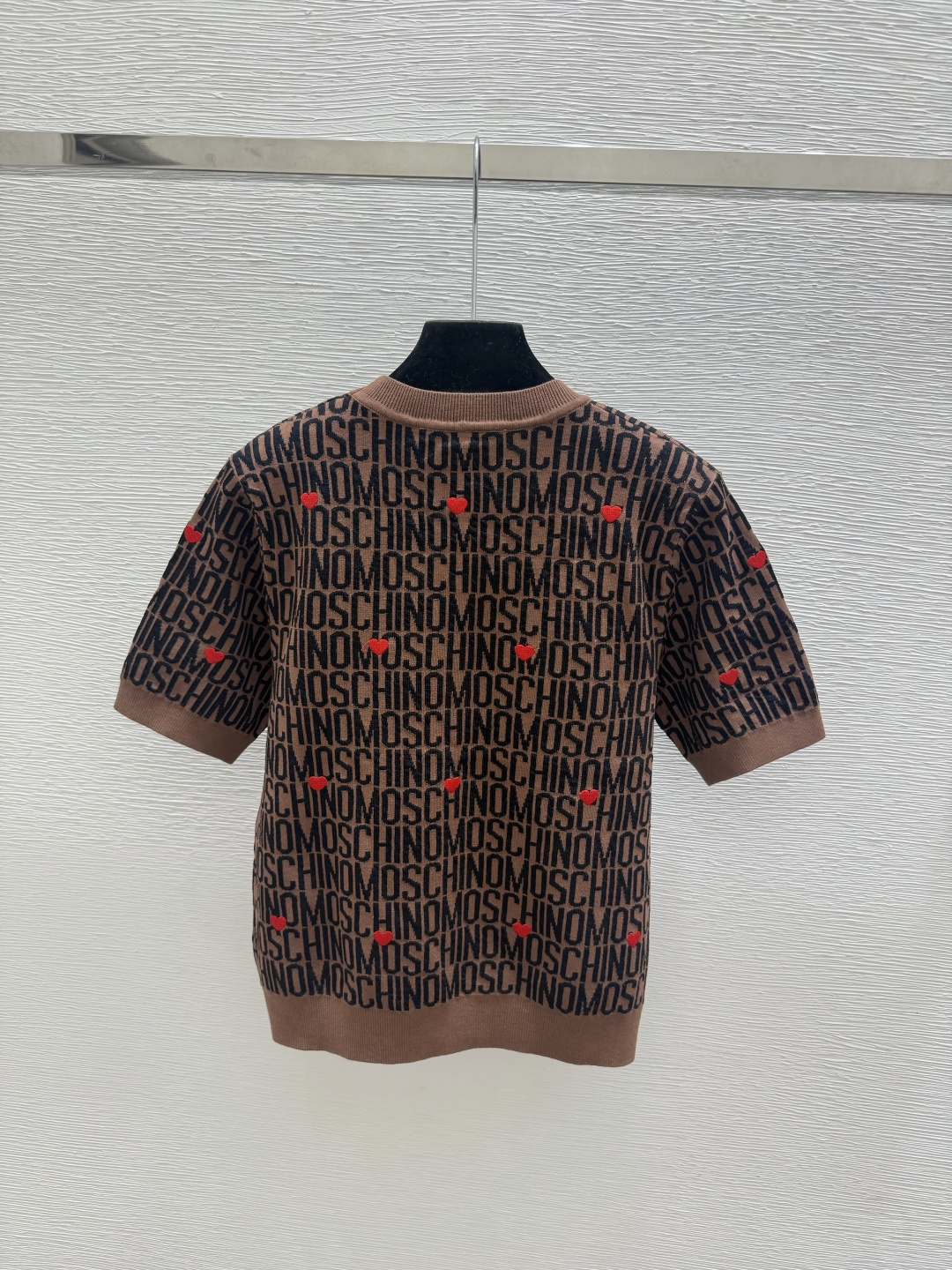 🆕MOSCHINO家🆕  早秋新款  撞色字母圆领针织短袖 颜色：咖啡 尺码：36.38.40      