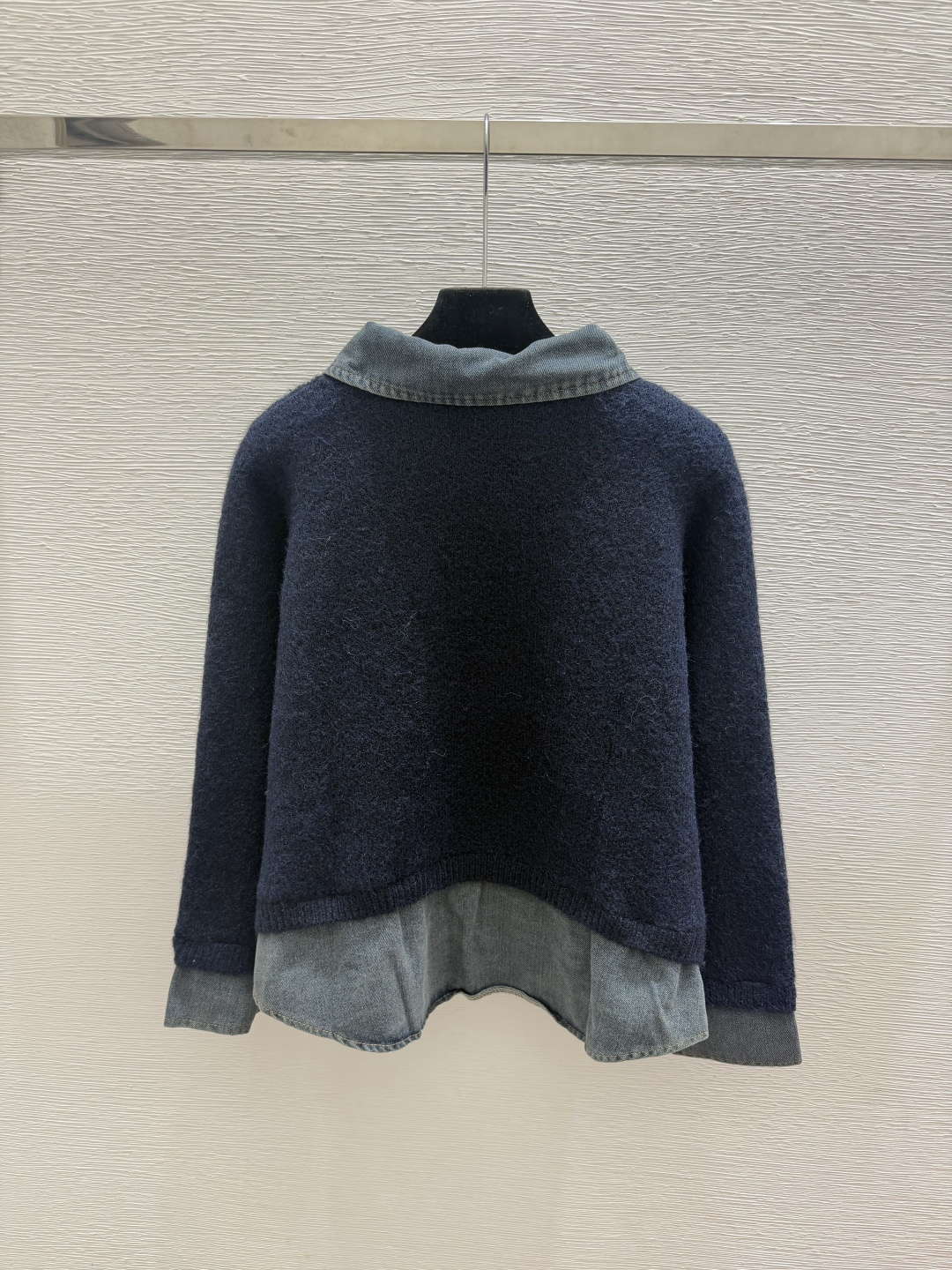 🆕M家🆕  早秋新款  撞色翻领针织长袖开衫 颜色：灰色 宝蓝 尺码：36.38.40      