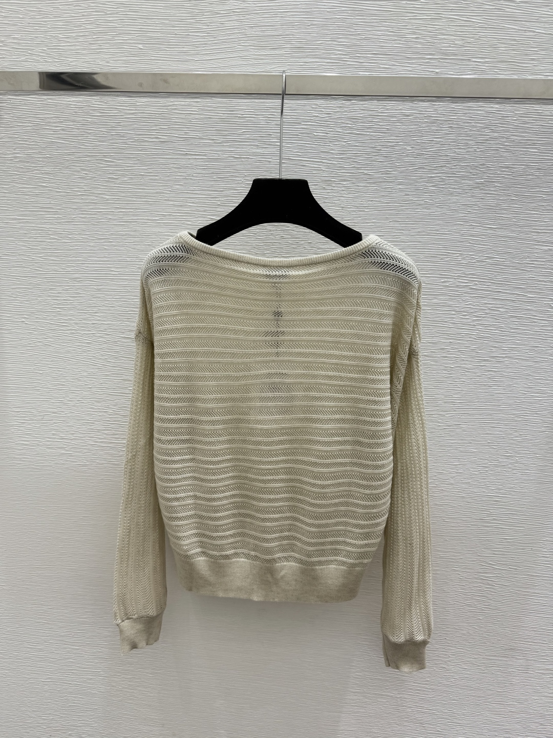 🆕CH家🆕  早秋新款 纯色简约针织长袖 颜色：杏色 灰色 尺码：36.38.40