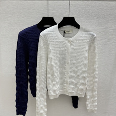 🆕F家🆕 早秋新款 纯色简约圆领针织长袖开衫 颜色:白色 宝蓝 尺码:36.38.40 🆕F家🆕 早秋新款 纯色简约圆领针织长袖开衫 颜色:白色 宝蓝 尺码:36.38.40