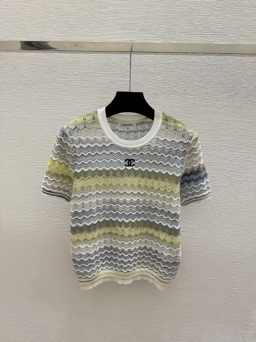 🆕CH家🆕  早秋新款 撞色条纹圆领针织短袖 颜色：粉色 绿色 尺码：36.38.40