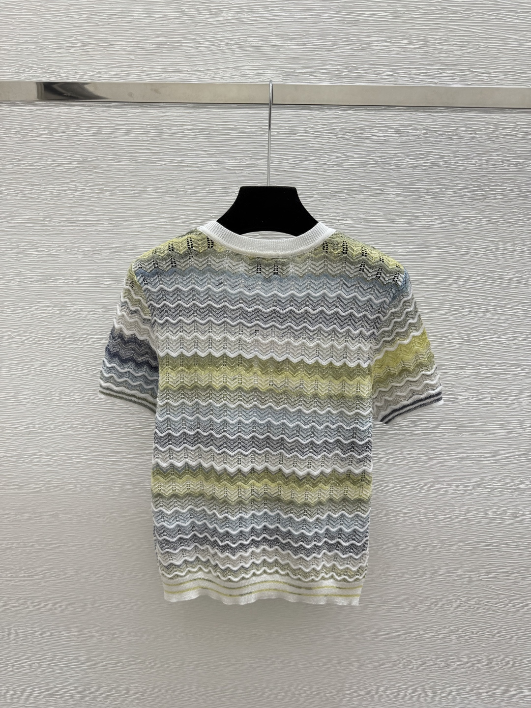 🆕CH家🆕  早秋新款 撞色条纹圆领针织短袖 颜色：粉色 绿色 尺码：36.38.40