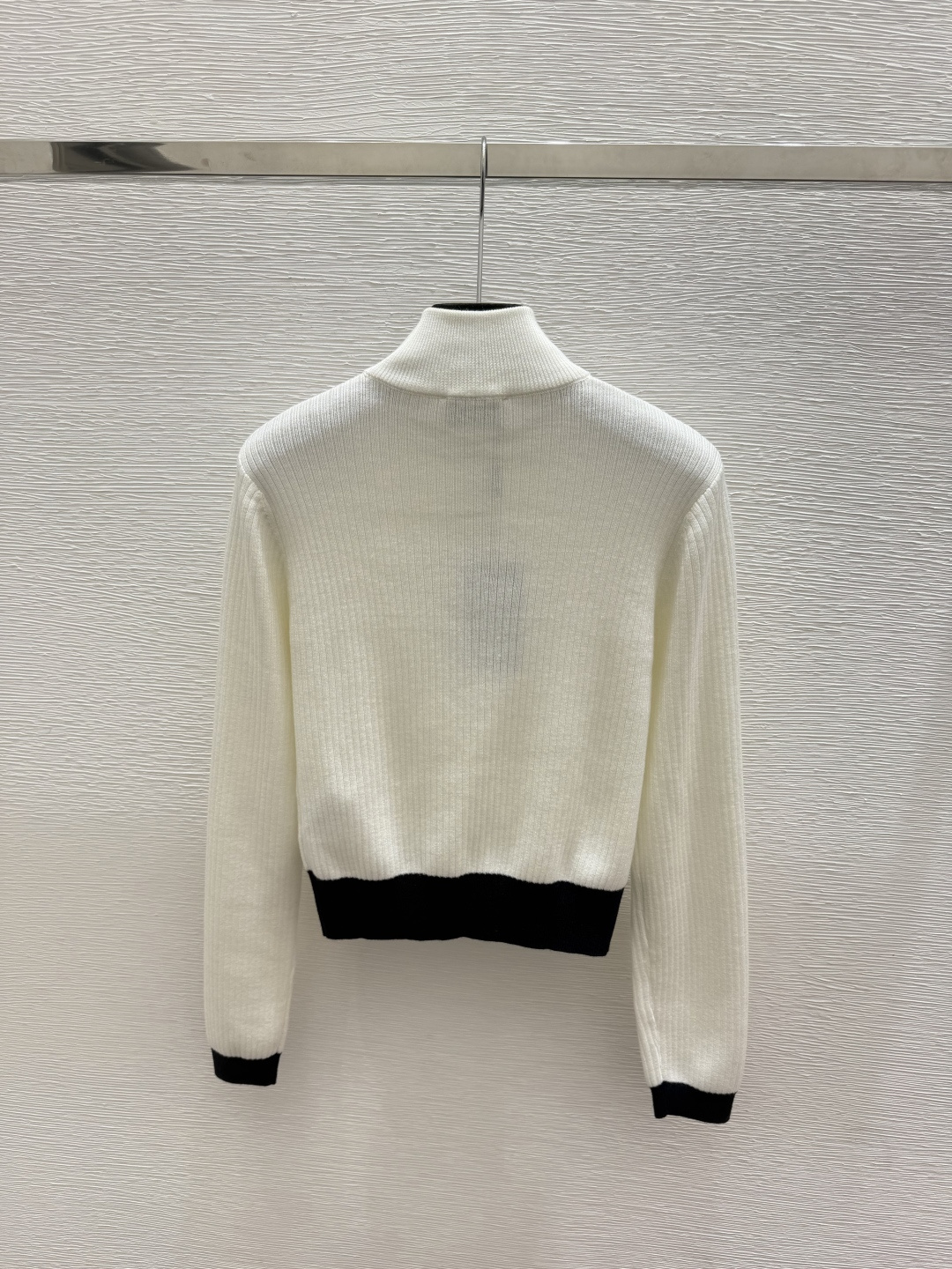 🆕Y家🆕  早秋新款  撞色高领针织长袖 颜色：白色 宝蓝 尺码：36.38.40      