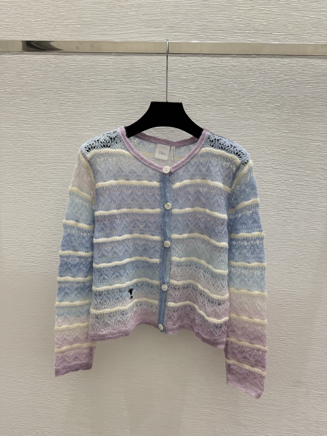 🆕D家🆕  早秋新款  撞色条纹圆领针织长袖开衫 颜色：蓝色 绿色 尺码：36.38.40      