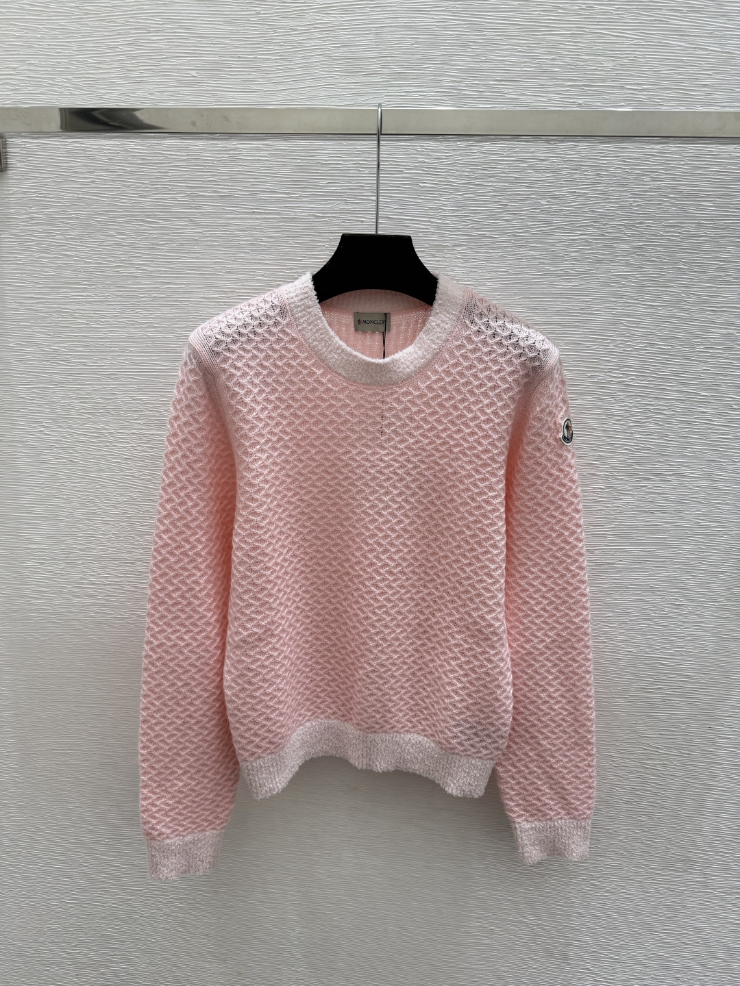 🆕MO家🆕  早秋新款  纯色简约圆领针织长袖 颜色：杏色 粉色 咖啡 尺码：36.38.40      