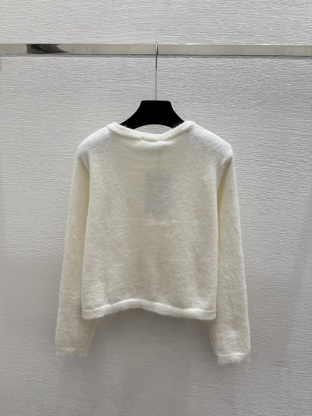 套 🆕M家🆕  早秋新款  纯色简约针织吊带两件套 颜色：白色 尺码：36.38.40      