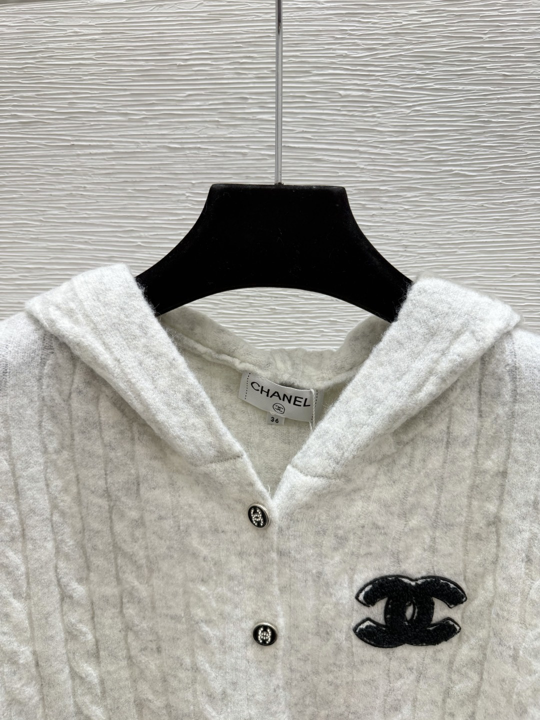 🆕CH家🆕  早秋新款  纯色简约连帽针织长袖开衫 颜色：灰色 绿色 尺码：36.38.40     