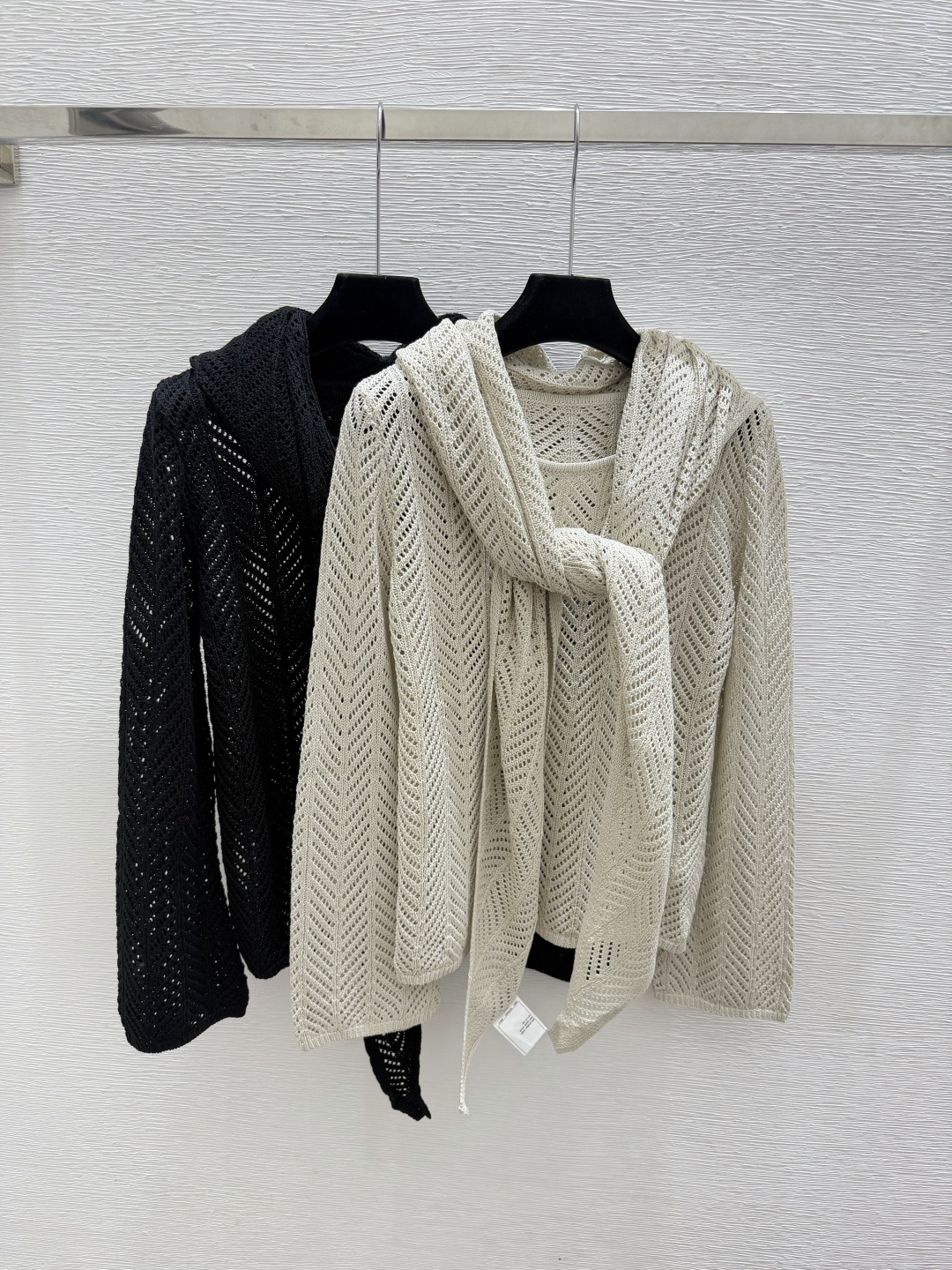 套 🆕CH家🆕  早秋新款  纯色简约针织套装 颜色：杏色 黑色 尺码：36.38.40     