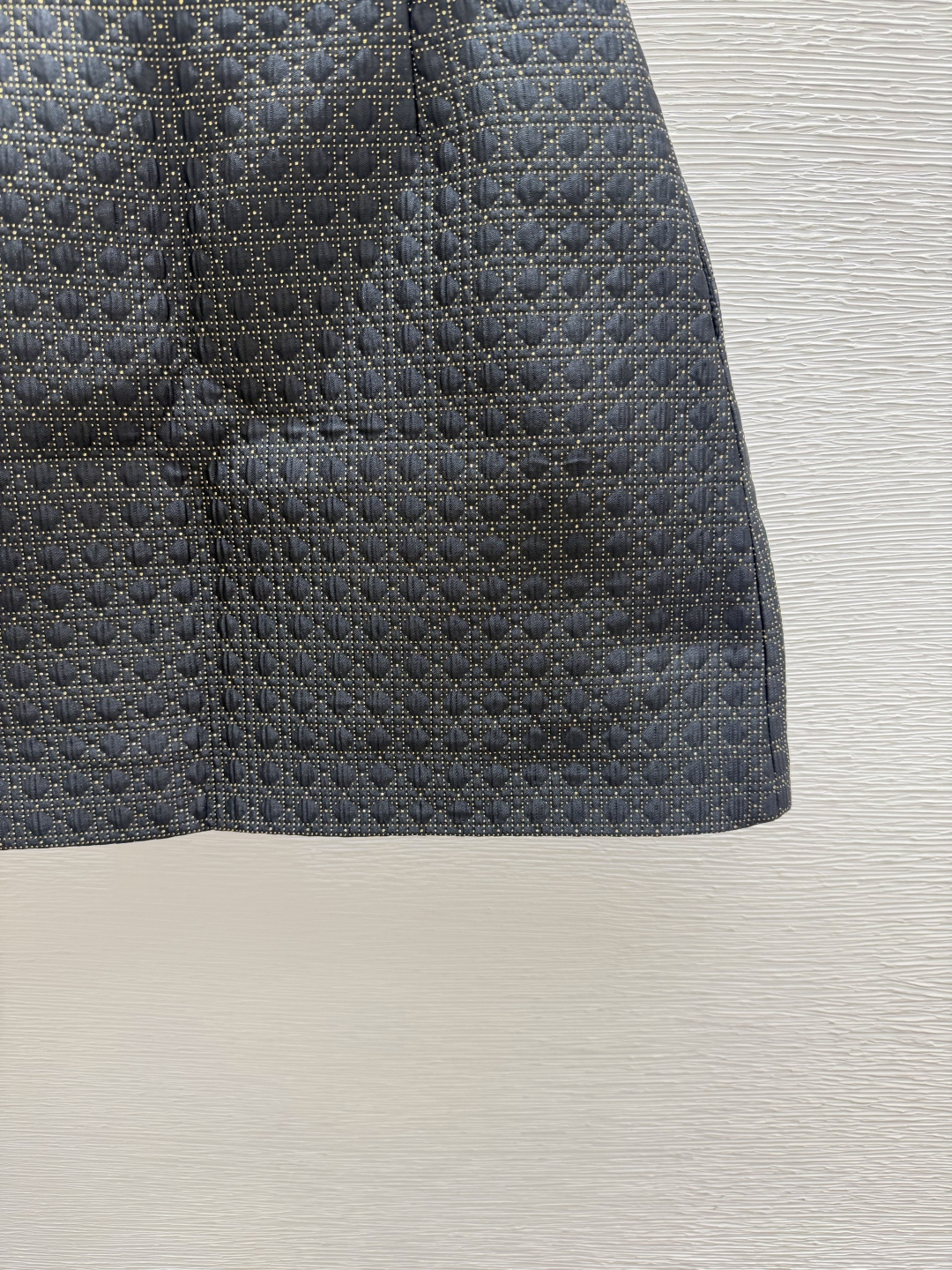🆕D家🆕  早秋新款  撞色格子半裙 颜色：黑色 尺码：36.38.40      