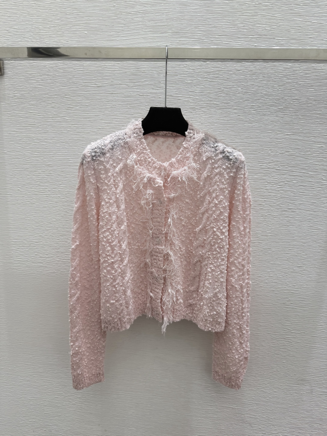 🆕CH家🆕  早秋新款  纯色简约圆领针织长袖开衫 颜色：粉色 尺码：36.38.40      