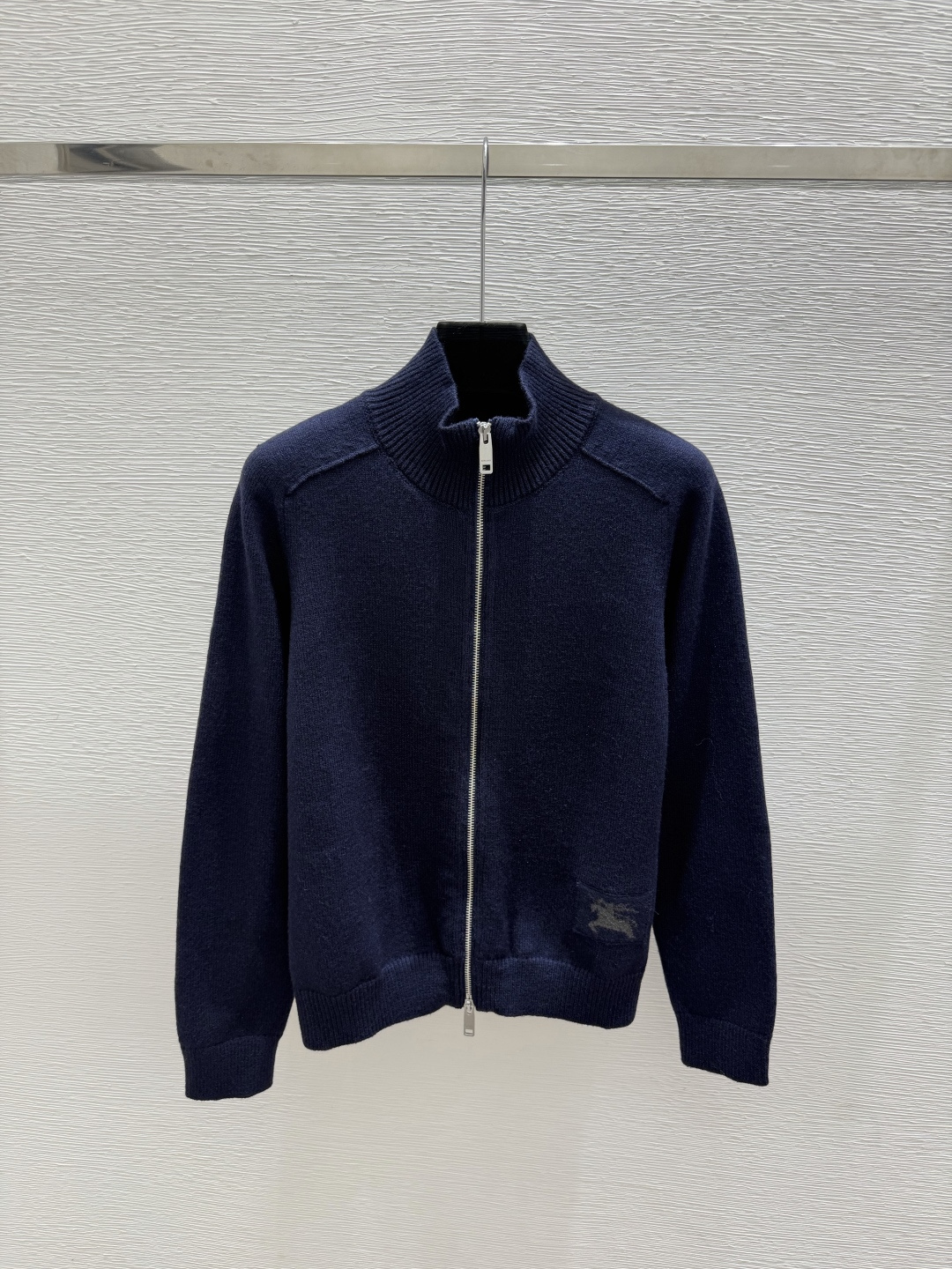 🆕BU家🆕  早秋新款  纯色高领针织长袖开衫 颜色：卡其 灰色 宝蓝 尺码：36.38.40      