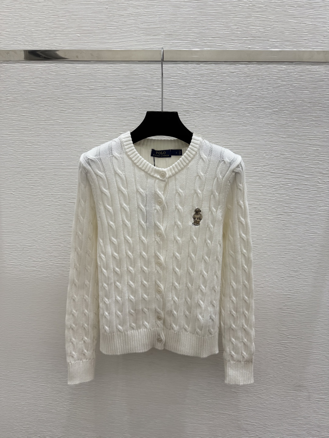 🆕PO家🆕  早秋新款  纯色简约圆领针织长袖开衫 颜色：白色 粉色 宝蓝 尺码：36.38.40      