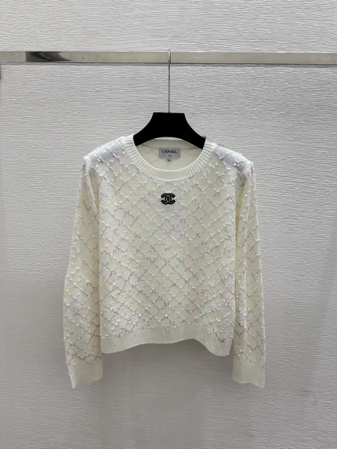 🆕CH家🆕  早秋新款  撞色菱格圆领针织长袖 颜色：白色 尺码：36.38.40      