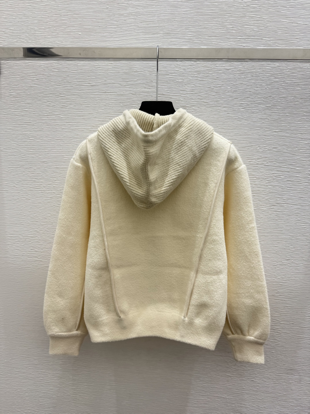 🆕LO家🆕  早秋新款  撞色连帽针织长袖开衫 颜色：杏色 咖啡 尺码：36.38.40      