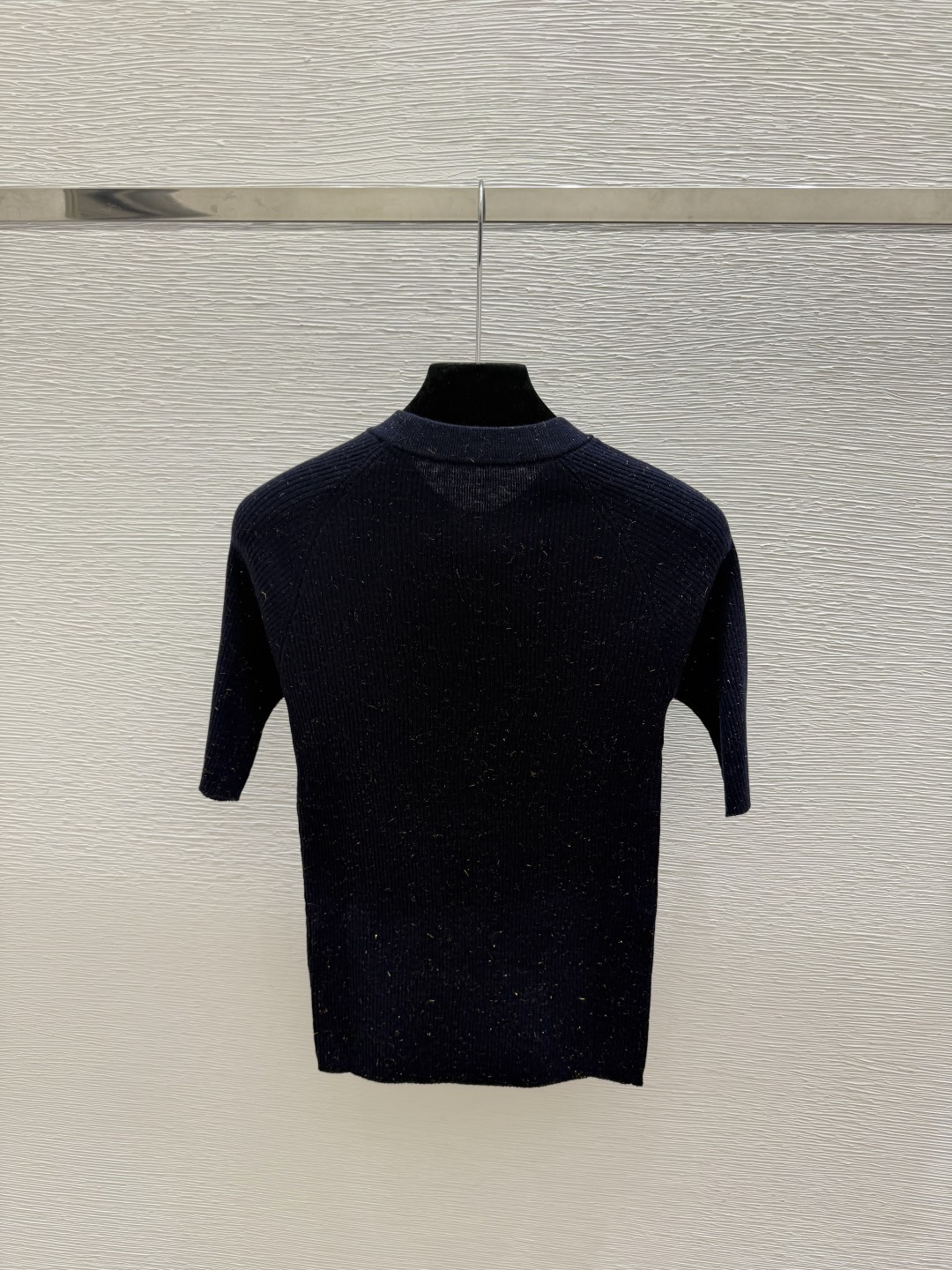 🆕BC家🆕  早秋新款  纯色简约圆领针织短袖 颜色：咖啡 宝蓝 尺码：36.38.40      