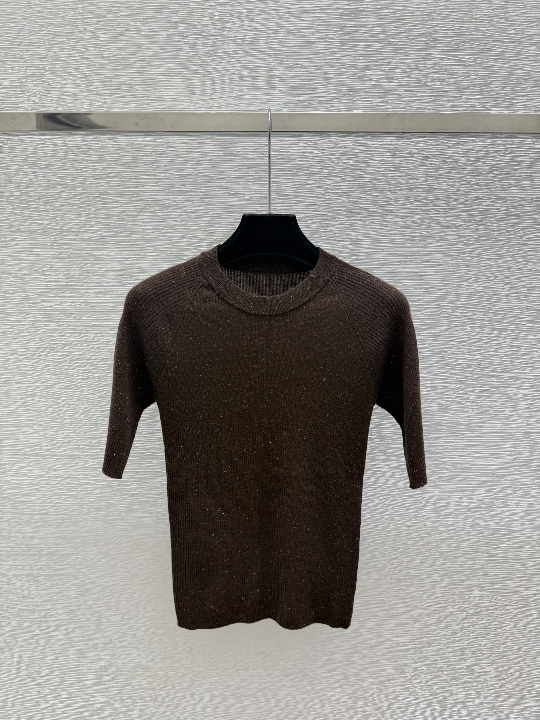 🆕BC家🆕  早秋新款  纯色简约圆领针织短袖 颜色：咖啡 宝蓝 尺码：36.38.40      