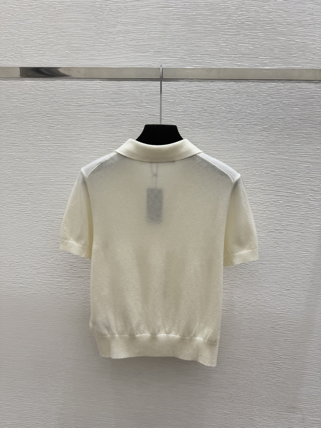 🆕PO家🆕  早秋新款  纯色简约翻领针织短袖 颜色：白色 蓝色 黑色 尺码：36.38.40      