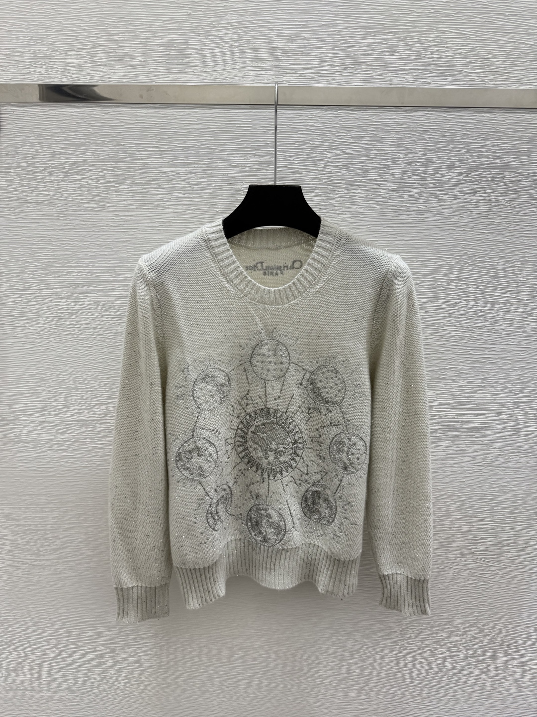 🆕D家🆕  早秋新款 撞色摩天轮圆领针织长袖 颜色：白色 黑色 尺码：36.38.40      