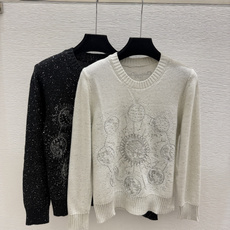 🆕D家🆕 早秋新款 撞色摩天轮圆领针织长袖 颜色:白色 黑色 尺码:36.38.40 🆕D家🆕 早秋新款 撞色摩天轮圆领针织长袖 颜色:白色 黑色 尺码:36.38.40