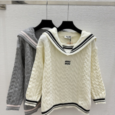 🆕M家🆕 早秋新款 撞色海军领针织长袖 颜色:白色 灰色 尺码:36.38.40 🆕M家🆕 早秋新款 撞色海军领针织长袖 颜色:白色 灰色 尺码:36.38.40