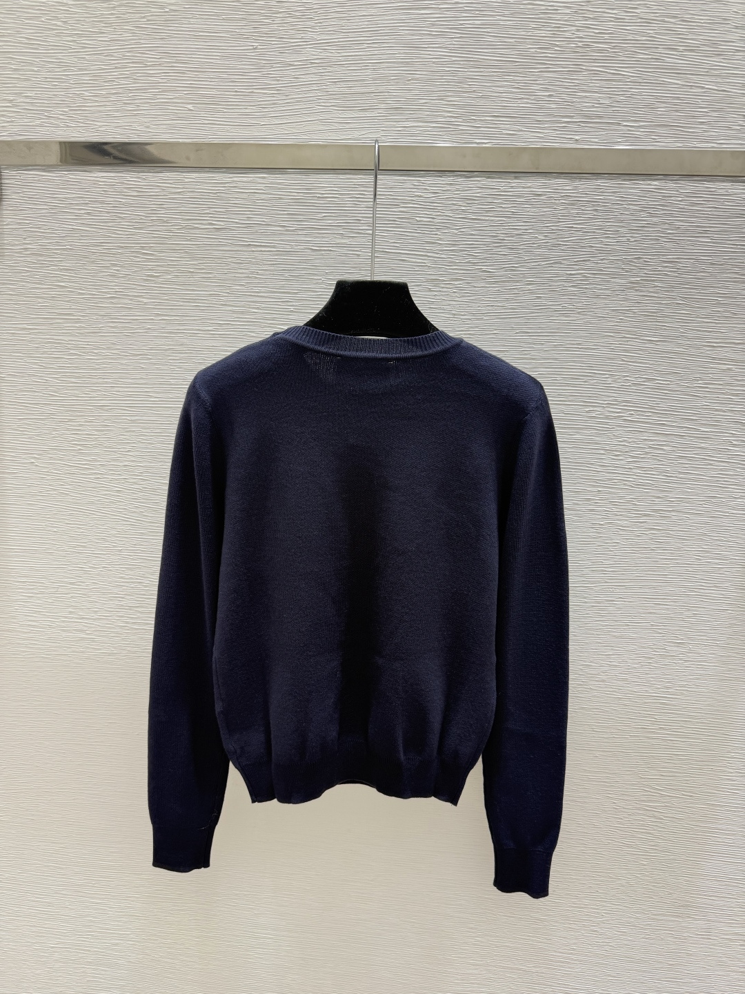 🆕P家🆕  早秋新款  撞色简约圆领针织长袖 颜色：卡其 宝蓝 尺码：36.38.40      