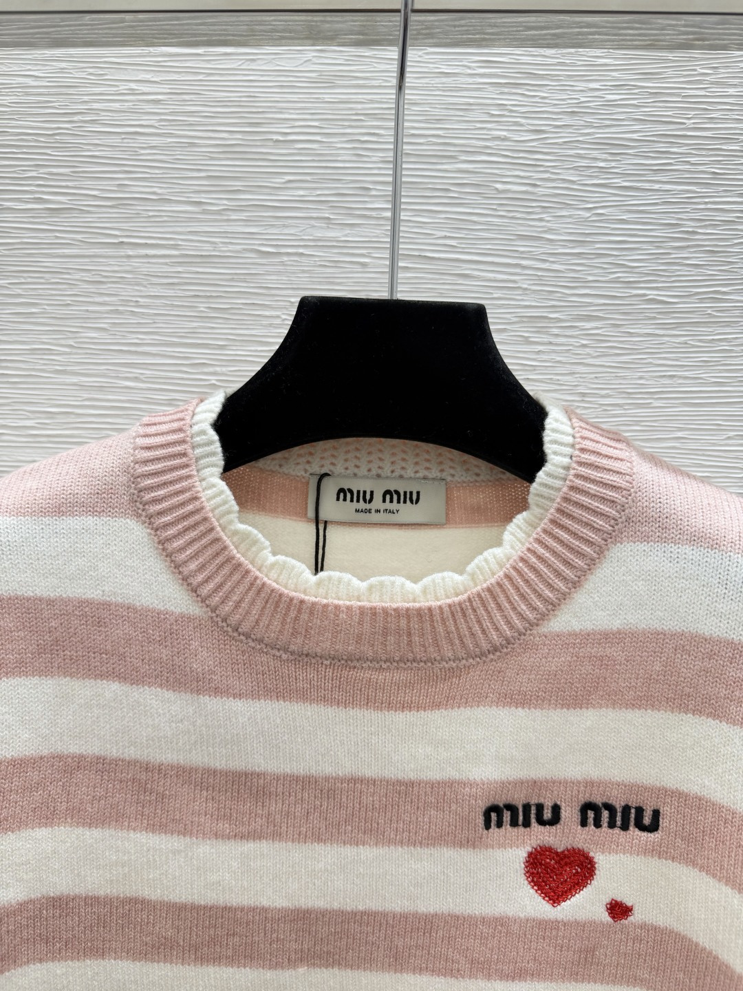 🆕M家🆕  早秋新款  撞色条纹圆领针织长袖开衫 颜色：粉色 咖啡 尺码：36.38.40      