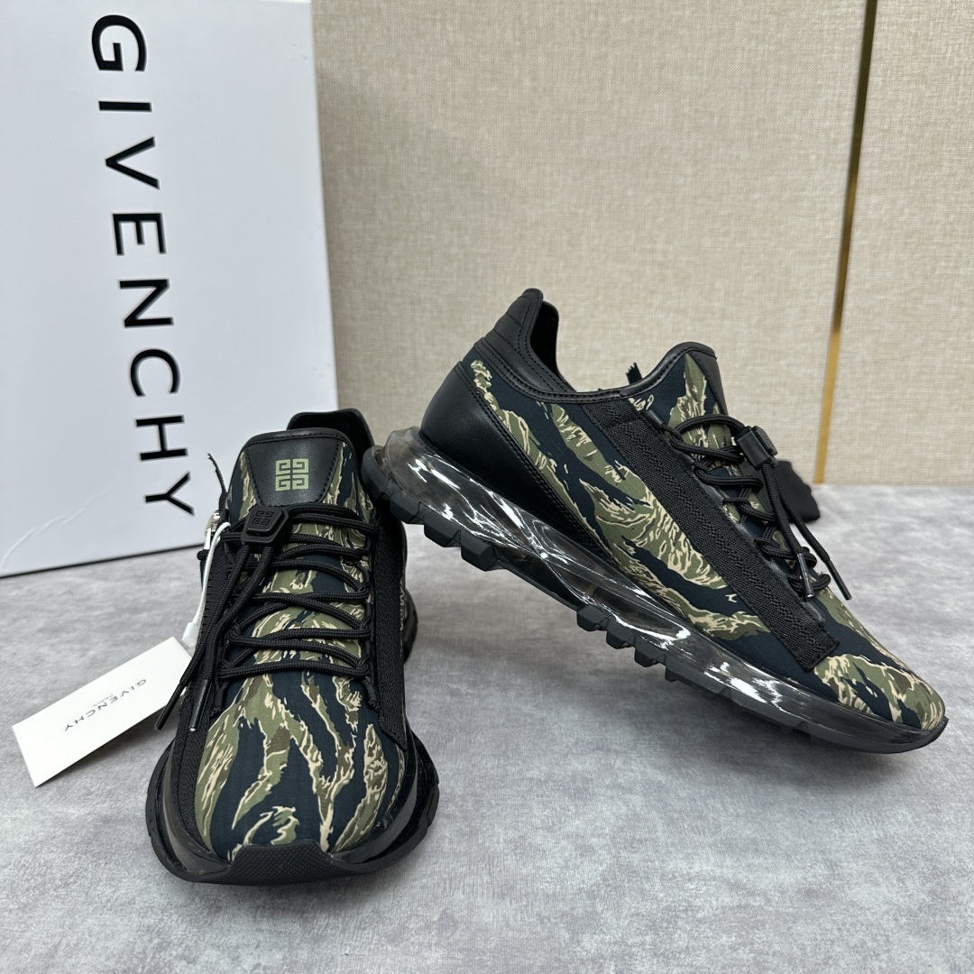 💋💍GVX 新品 Givench* 纪梵~希 SPECTRE慢跑低帮拉链休闲鞋 这款运动鞋采用进口
