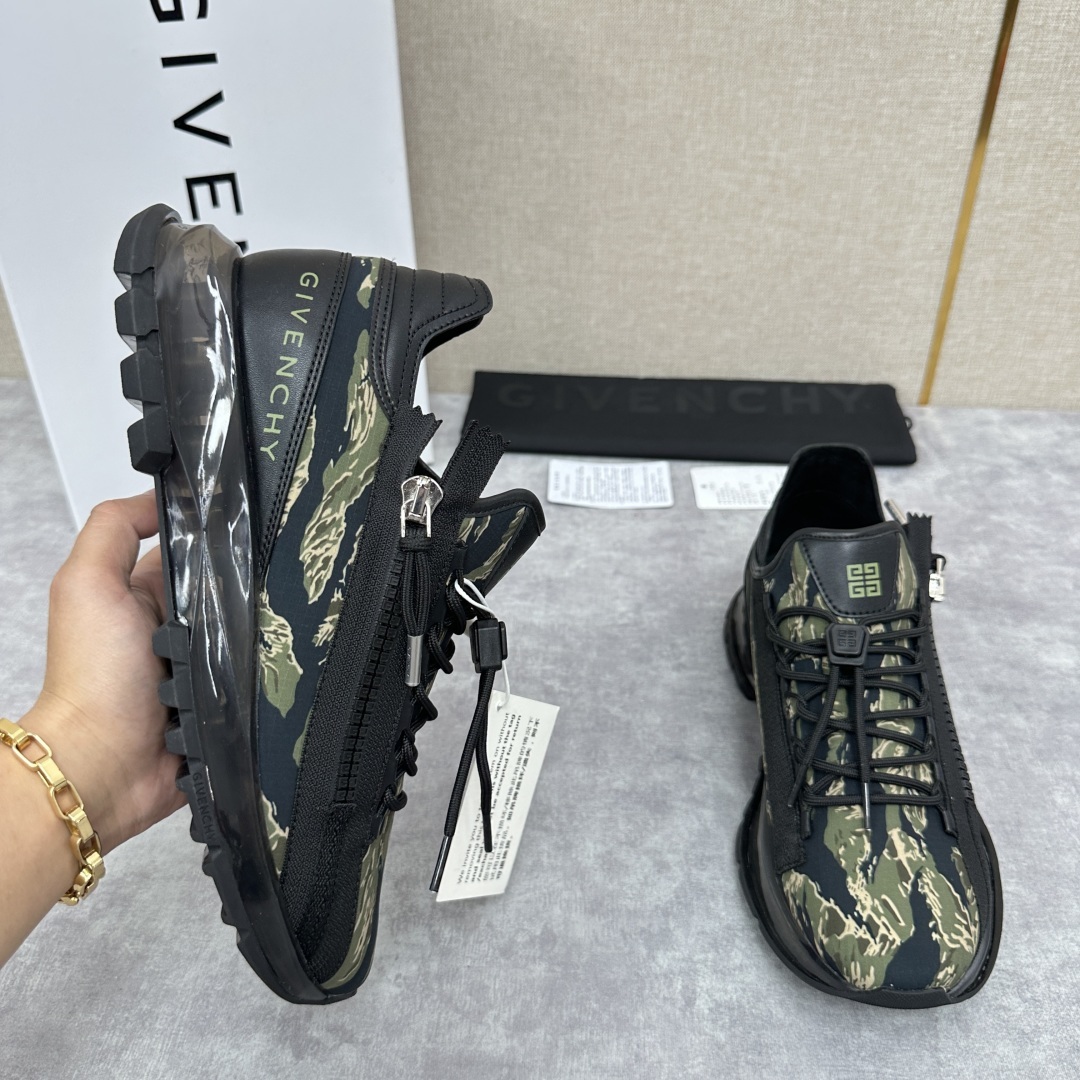 💋💍GVX 新品 Givench* 纪梵~希 SPECTRE慢跑低帮拉链休闲鞋 这款运动鞋采用进口