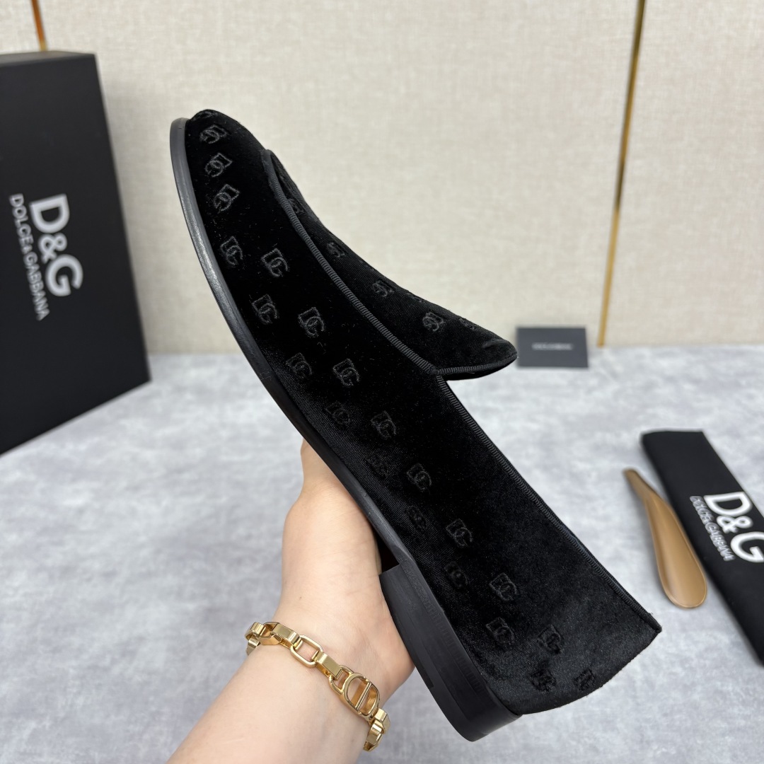 💋💍D&G   杜嘉-班纳 Dolce&Gabban* 莫卡辛便鞋 男士乐福鞋皮鞋  以全新版本创意呈现