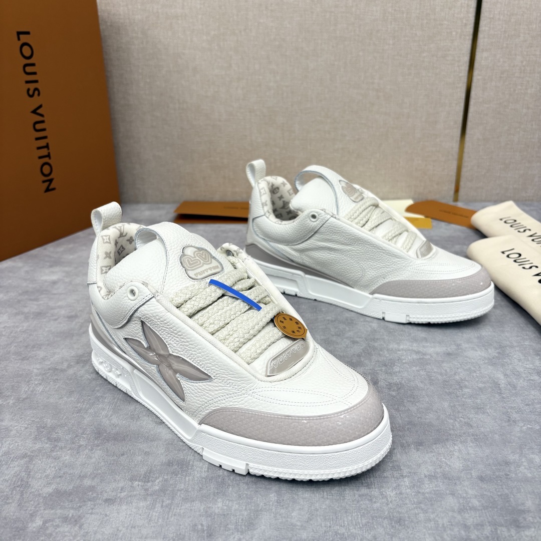 💋💍L家新品 SKATE 复古运动鞋面包鞋 官方 11,100 本款 L*V Skate 运动鞋