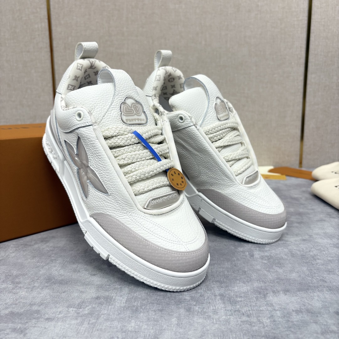 💋💍L家新品 SKATE 复古运动鞋面包鞋 官方 11,100 本款 L*V Skate 运动鞋