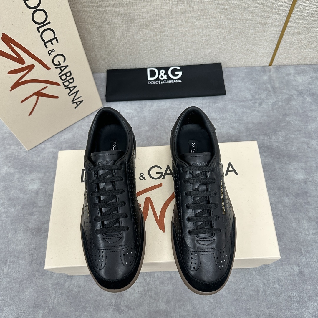 💋💍DG家新品 杜嘉-班纳 轻便休闲运动鞋板鞋 永恒经典的SAINT TROPEZ系列夏季轻