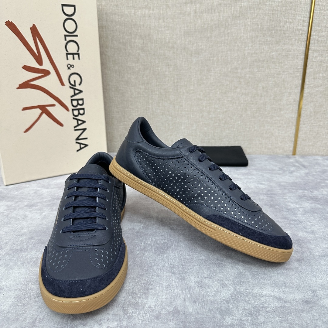 💋💍DG家新品 杜嘉-班纳 轻便休闲运动鞋板鞋 永恒经典的SAINT TROPEZ系列夏季轻