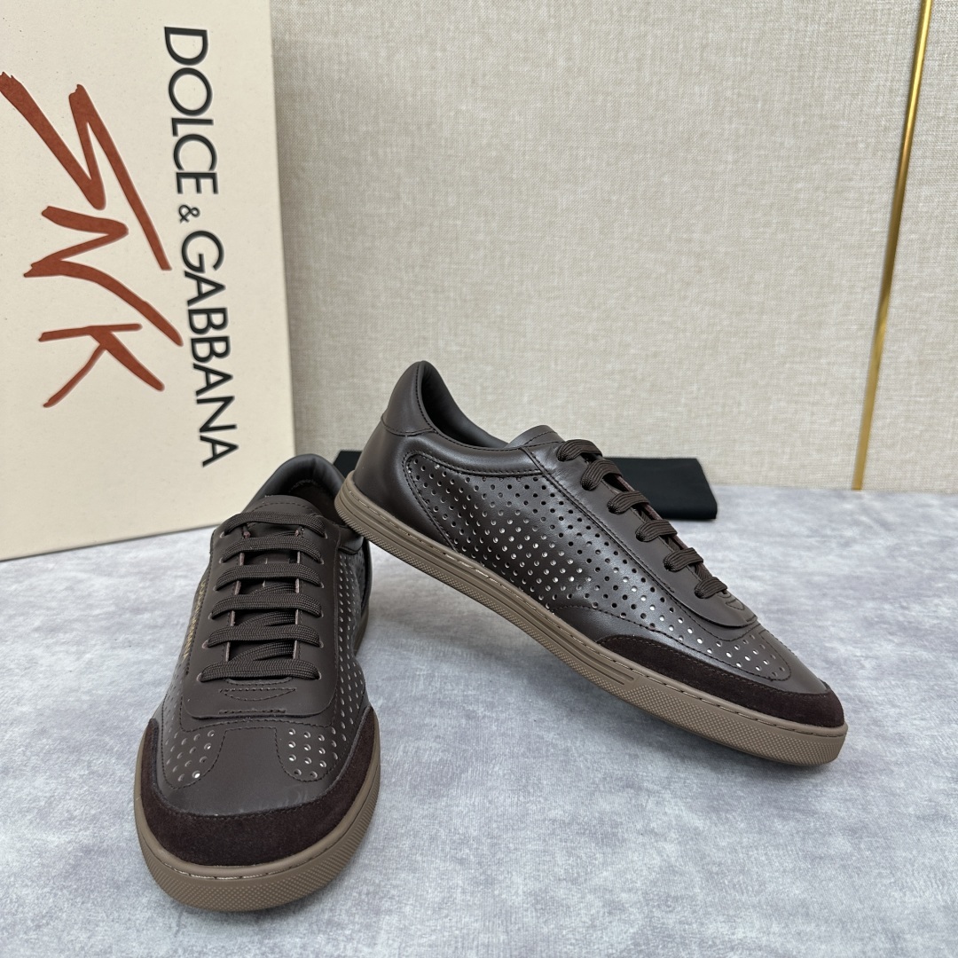 💋💍DG家新品 杜嘉-班纳 轻便休闲运动鞋板鞋 永恒经典的SAINT TROPEZ系列夏季轻