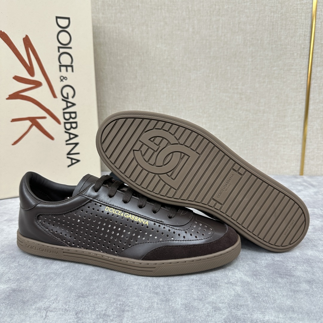 💋💍DG家新品 杜嘉-班纳 轻便休闲运动鞋板鞋 永恒经典的SAINT TROPEZ系列夏季轻