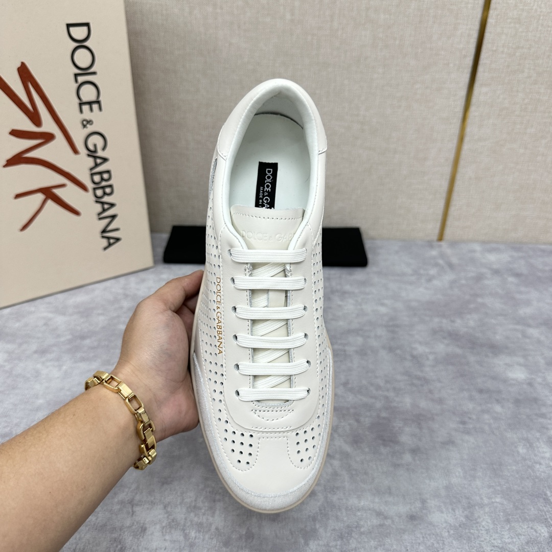 💋💍DG家新品  杜嘉-班纳  轻便休闲运动鞋板鞋     永恒经典的SAINT TROPEZ系列夏季轻