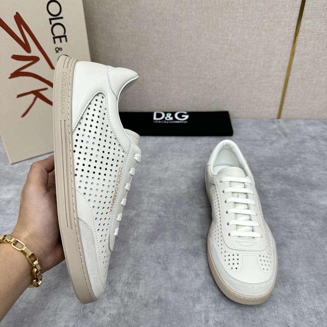 💋💍DG家新品  杜嘉-班纳  轻便休闲运动鞋板鞋     永恒经典的SAINT TROPEZ系列夏季轻