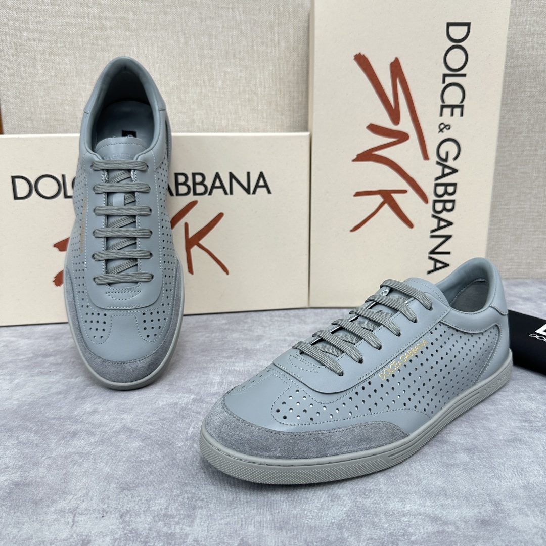 💋💍DG家新品  杜嘉-班纳  轻便休闲运动鞋板鞋     永恒经典的SAINT TROPEZ系列夏季轻
