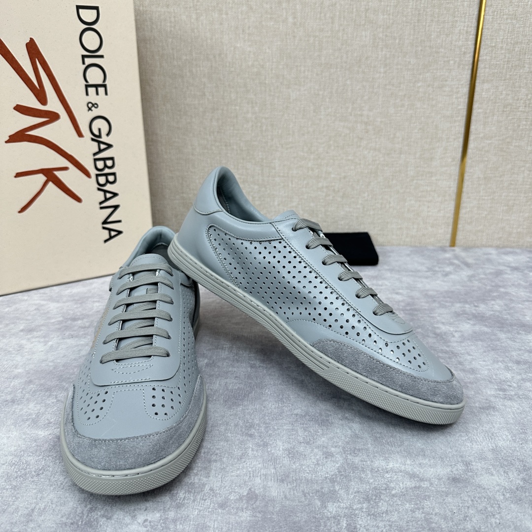 💋💍DG家新品  杜嘉-班纳  轻便休闲运动鞋板鞋     永恒经典的SAINT TROPEZ系列夏季轻
