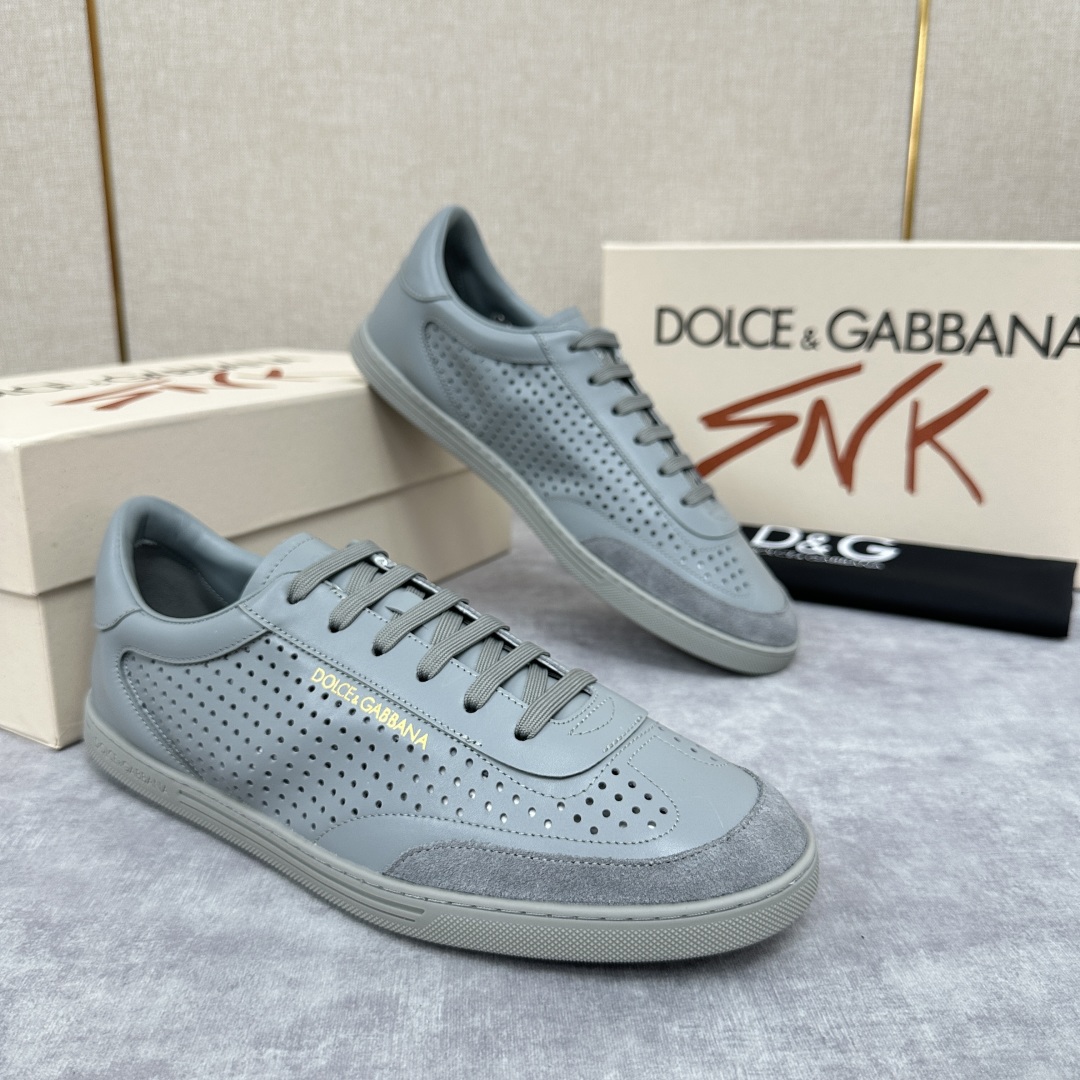 💋💍DG家新品  杜嘉-班纳  轻便休闲运动鞋板鞋     永恒经典的SAINT TROPEZ系列夏季轻
