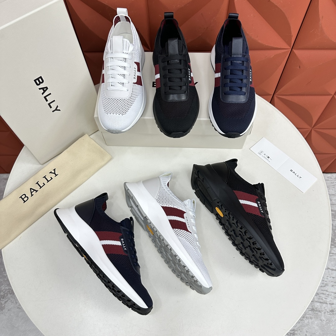 💋💍BL家新品  BAL*Y  Outline系列  男土针织运动鞋，以跑鞋为灵感，选用高科技柔软针织面