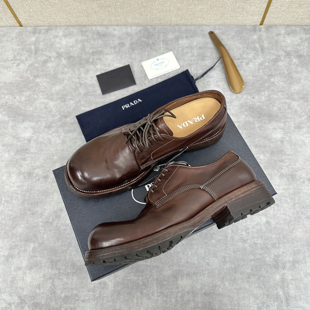 💋💍p家新品  Prad*男士正装👔鞋皮鞋  固特异工艺  采用进口小牛皮材质水洗 .做旧风格更新男士品