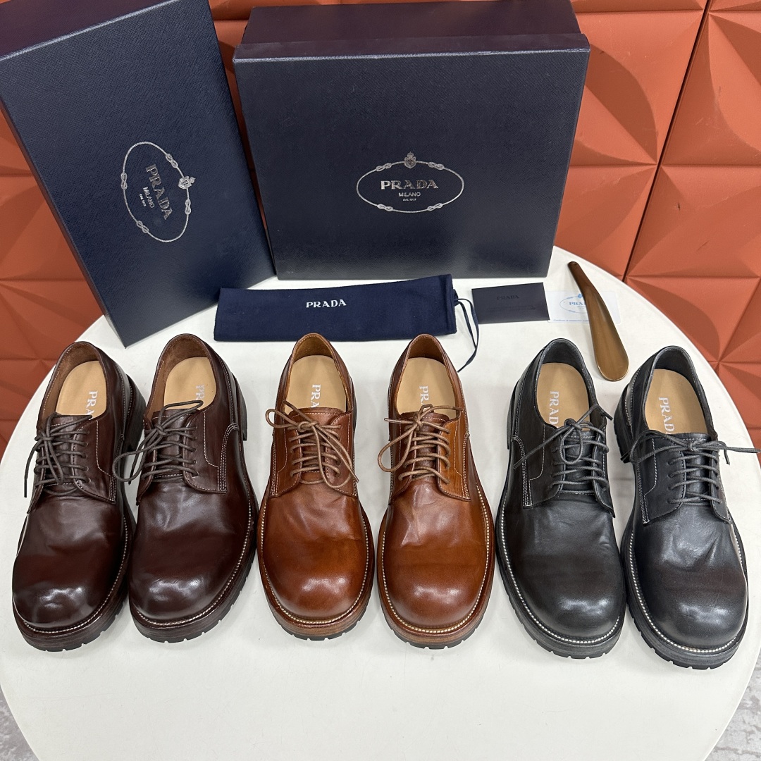 💋💍p家新品  Prad*男士正装👔鞋皮鞋  固特异工艺  采用进口小牛皮材质水洗 .做旧风格更新男士品